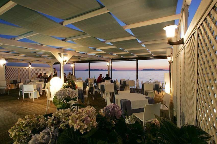 Sunset Beach Marausa Ngoại thất bức ảnh